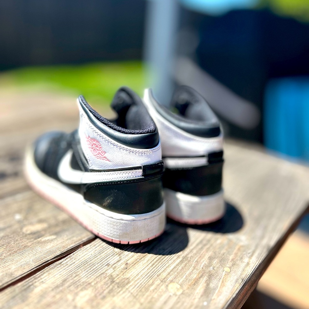 NIKE AIR JORDENS KIDS